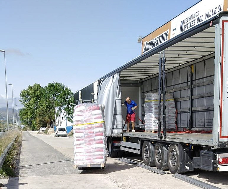 Ankunft-Spenden-20250430-WA0004